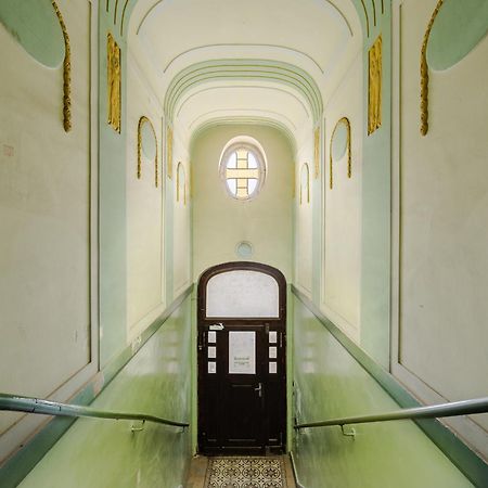 Nowoczesne I Stylowe Studia Very Berry W Poznaniu By Noclegi Renters Buitenkant foto