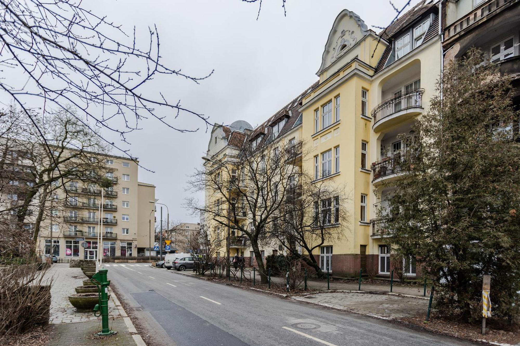 Nowoczesne I Stylowe Studia Very Berry W Poznaniu By Noclegi Renters Buitenkant foto