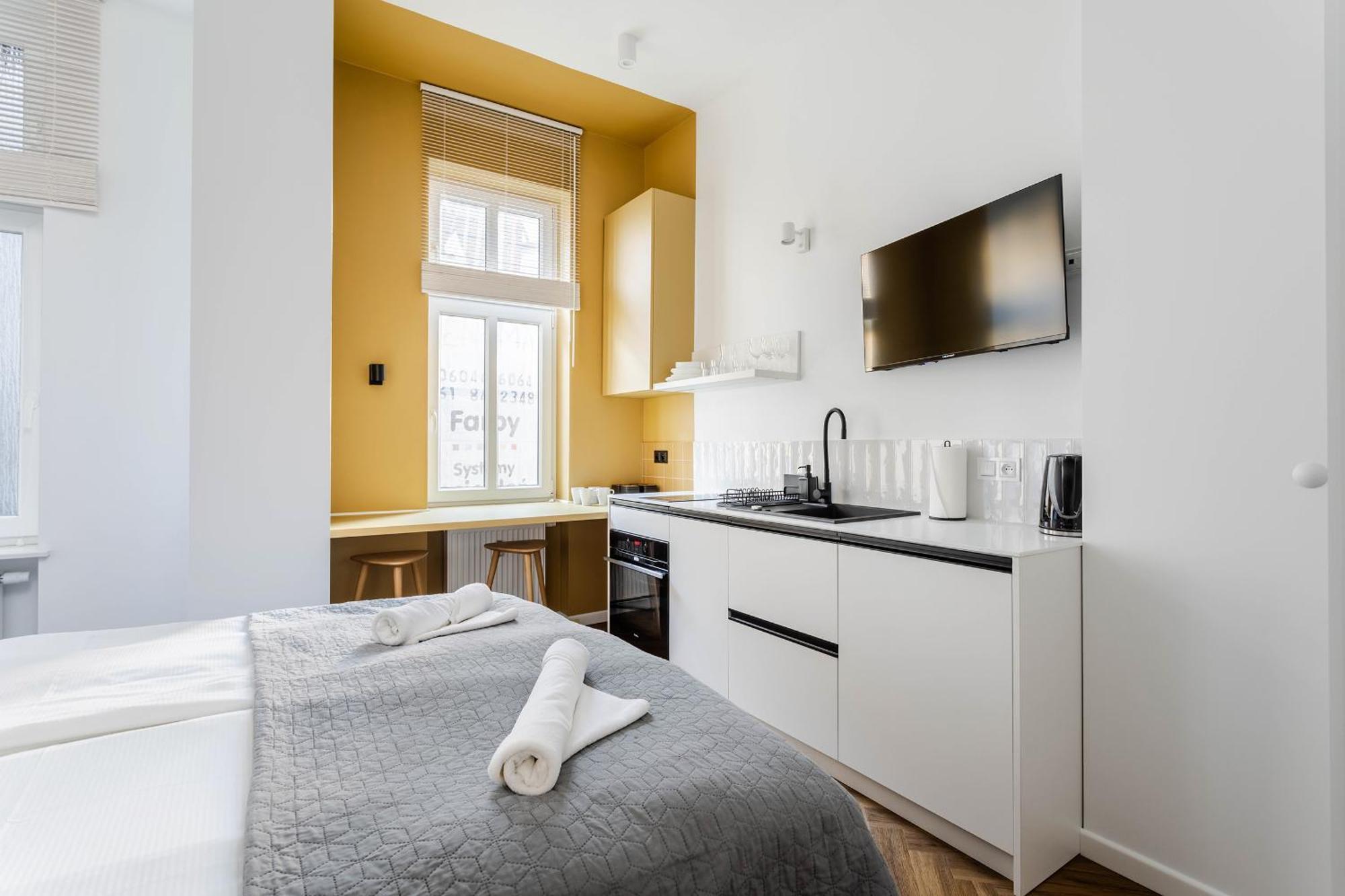 Nowoczesne I Stylowe Studia Very Berry W Poznaniu By Noclegi Renters Buitenkant foto
