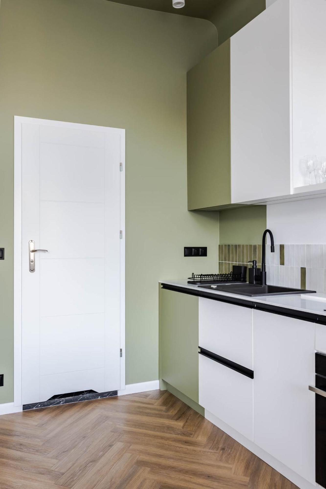 Nowoczesne I Stylowe Studia Very Berry W Poznaniu By Noclegi Renters Buitenkant foto